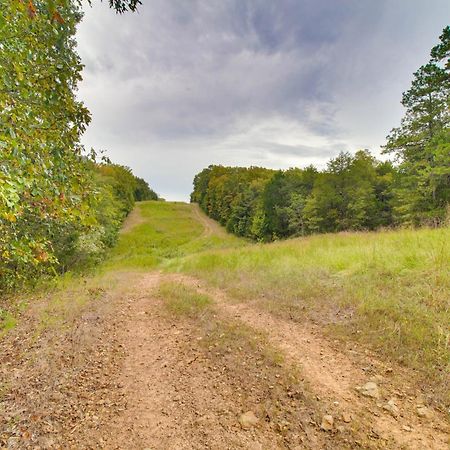 Ozark Mountain Cabin Rental On 300-Acre Ranch Екстер'єр фото