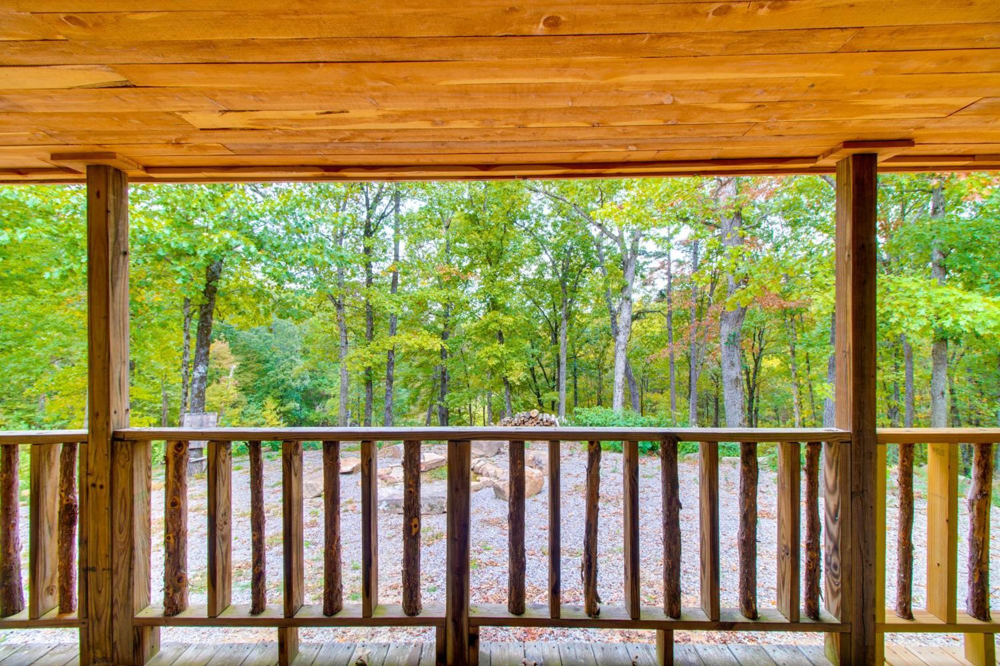 Ozark Mountain Cabin Rental On 300-Acre Ranch Екстер'єр фото