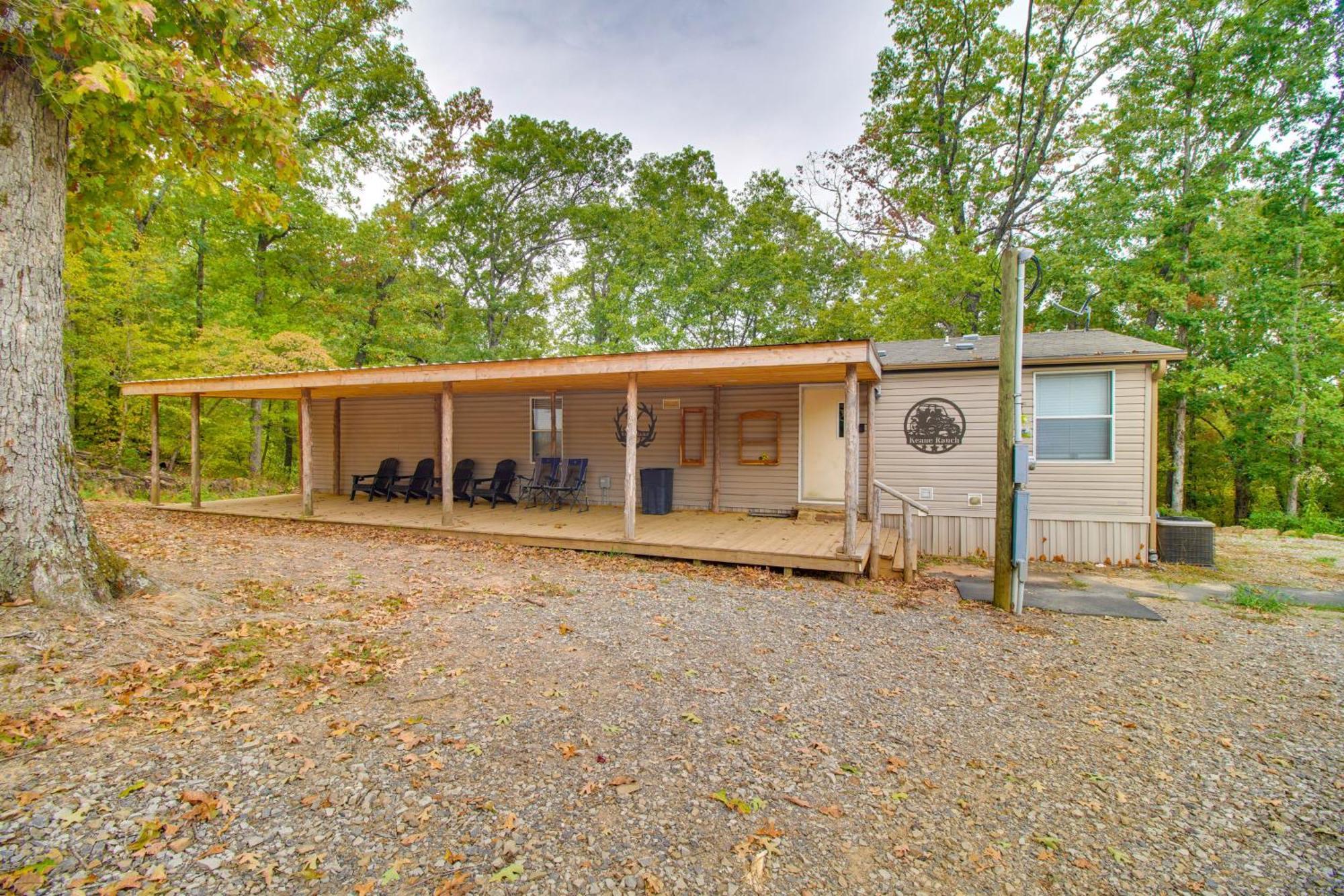 Ozark Mountain Cabin Rental On 300-Acre Ranch Екстер'єр фото