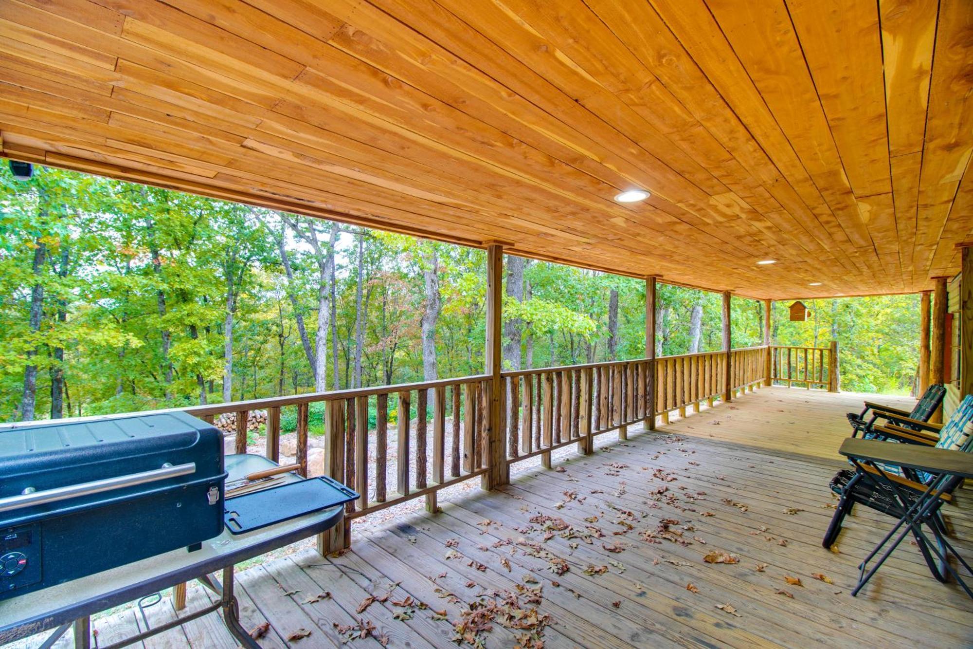 Ozark Mountain Cabin Rental On 300-Acre Ranch Екстер'єр фото