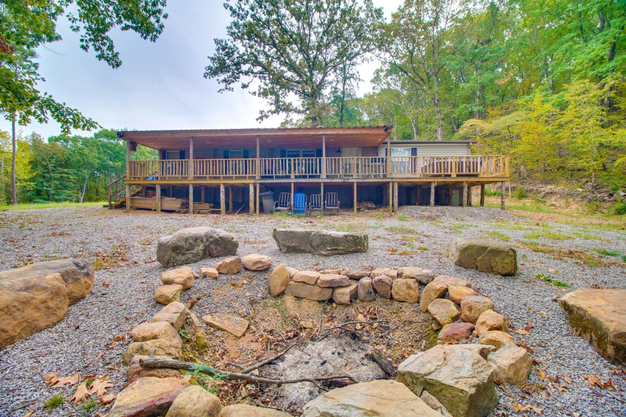 Ozark Mountain Cabin Rental On 300-Acre Ranch Екстер'єр фото